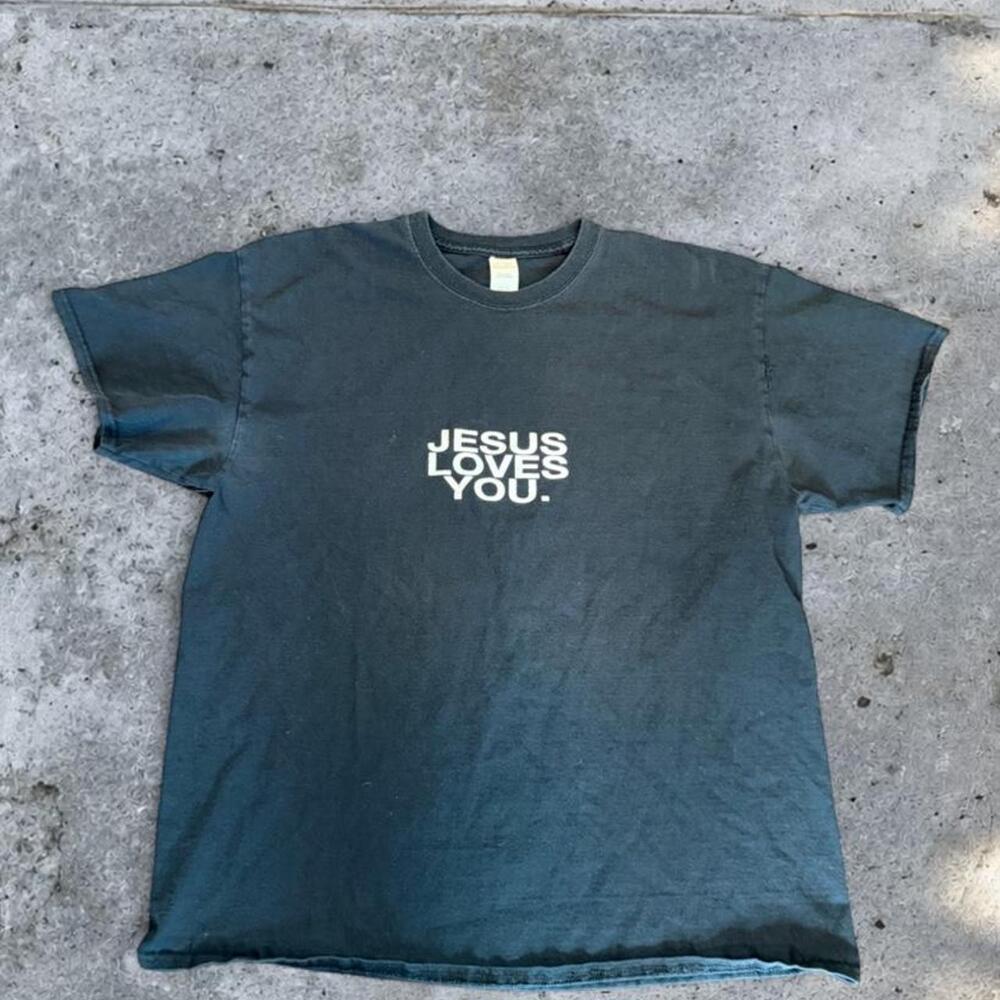 Jesus Loves You Good News Graphic Tee – Men’s XL